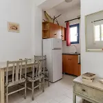 Perasma Studios 9 Semesterbostad Kipri (Andros)